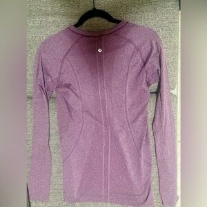 Lululemon Swiftly Tech Athletic Long Sleeve, Women’s Size 8 Purple